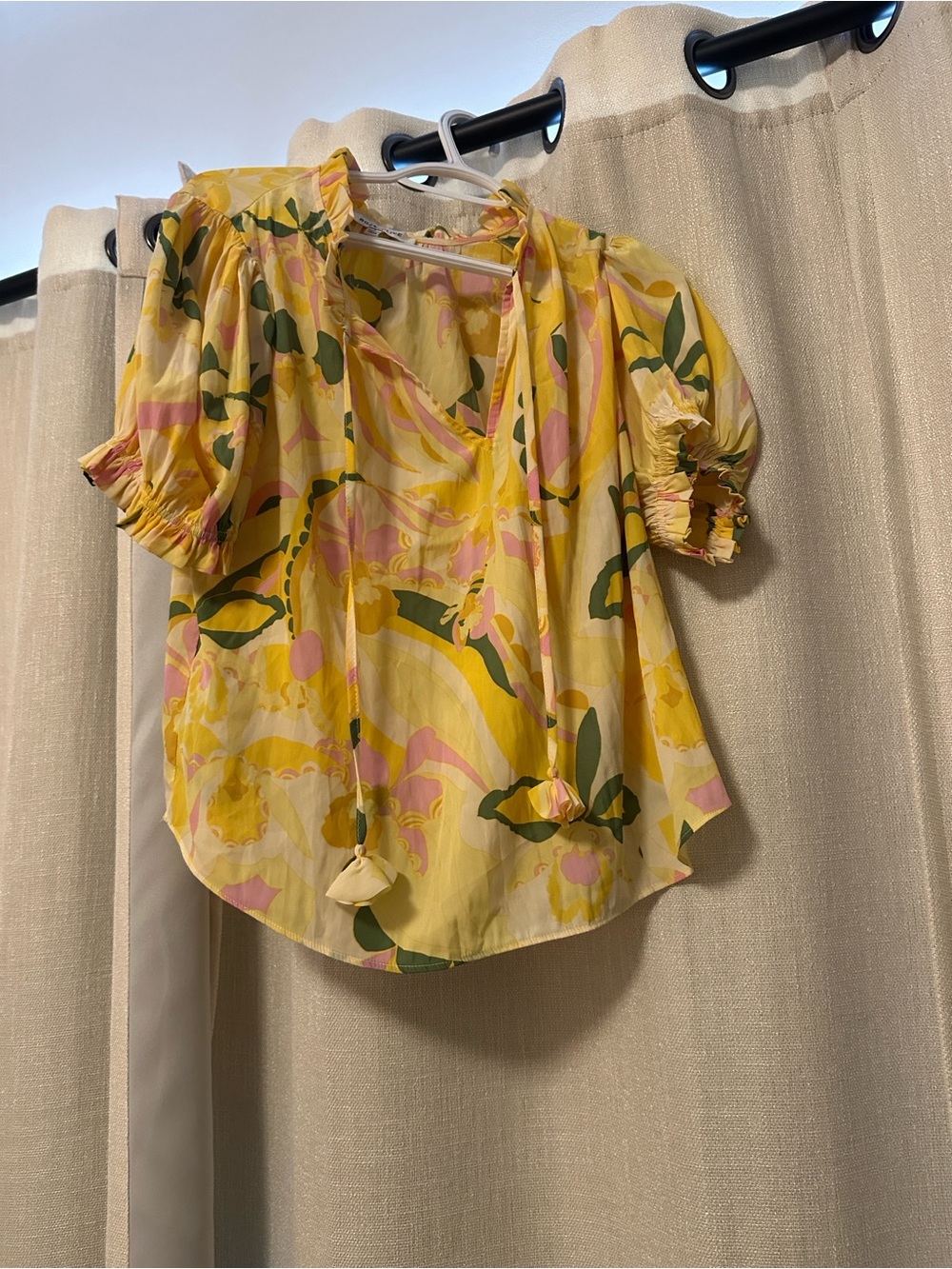 Yellow Floral Puff-Sleeve Women's Top
